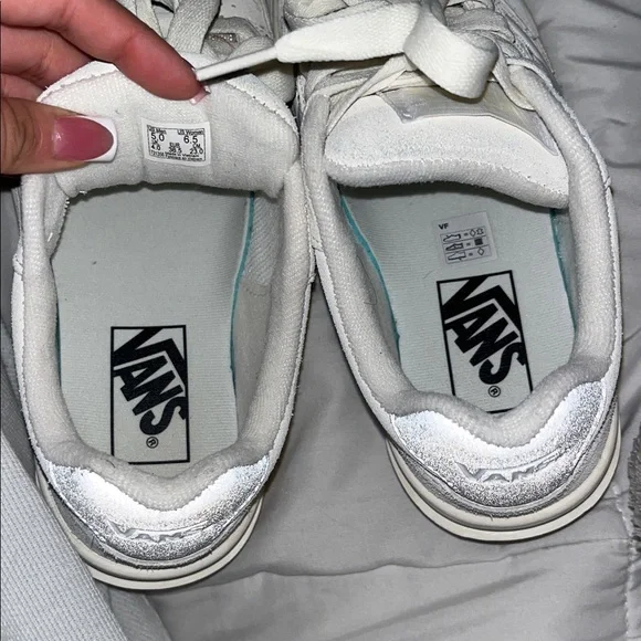 Vans Cream and White Men's Sneakers - Picture 5 of 5